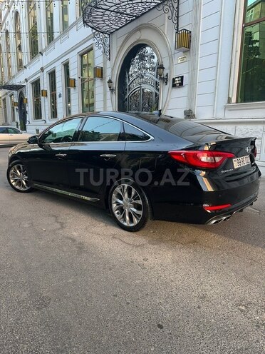 Hyundai Sonata-9