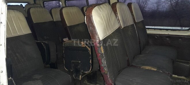 Ford Transit-2
