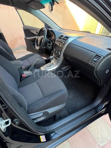Toyota Corolla-15