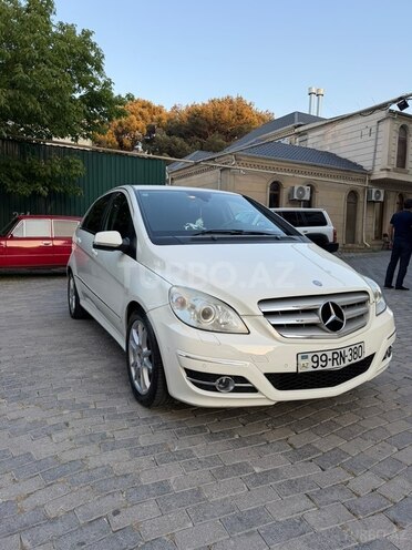 Mercedes B 170-6