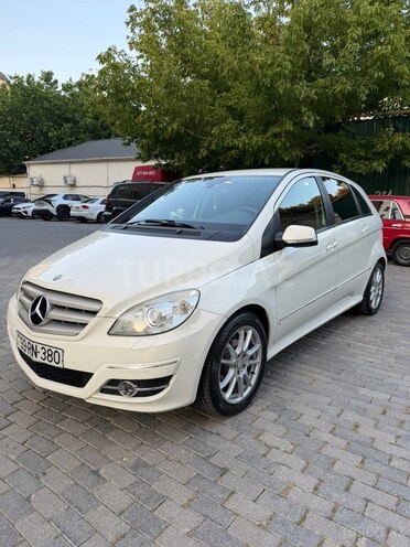 Mercedes B 170-4