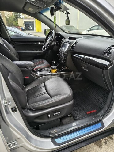 Kia Sorento-6