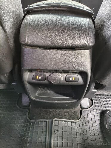 Kia Sorento-8