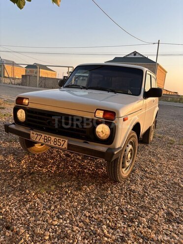LADA (VAZ) Niva-1