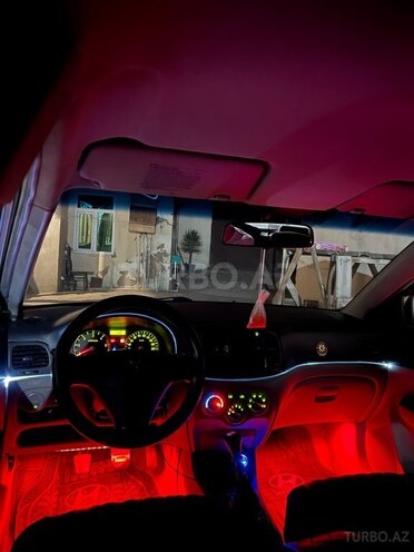 Hyundai Accent-5