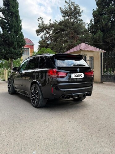 BMW X5-6