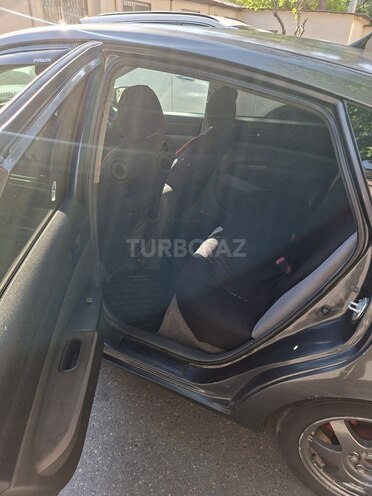 Toyota Prius-14