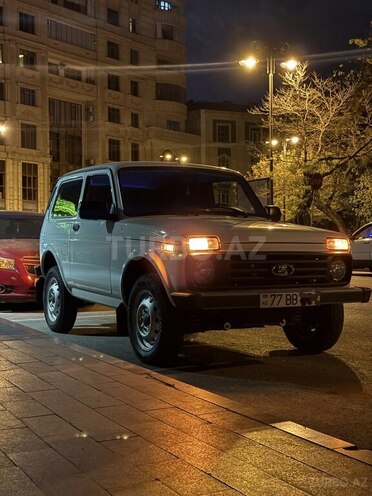 LADA (VAZ) Niva-10