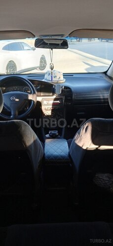Opel Zafira-2
