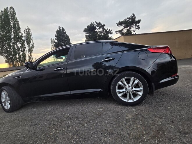 Kia Optima-13