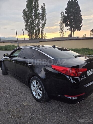 Kia Optima-12