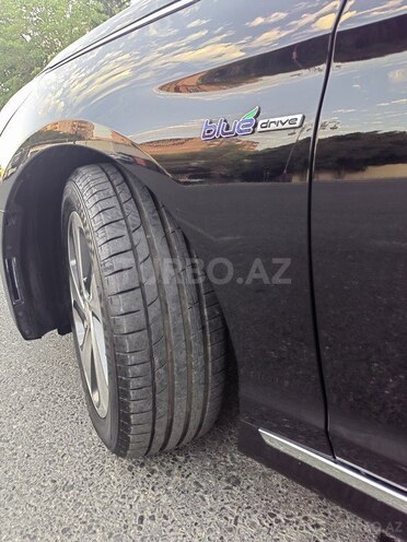 Hyundai Sonata-7