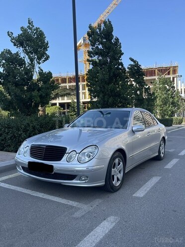Mercedes E 320-2