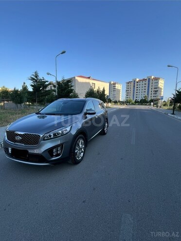 Kia Sorento-2