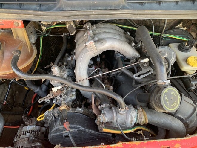 Ford Transit-7