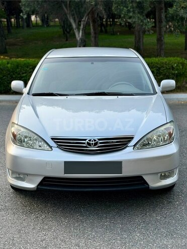 Toyota Camry-4