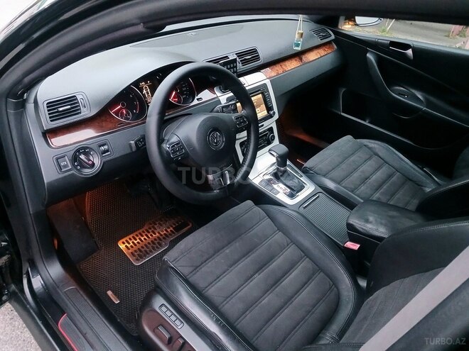 Volkswagen Passat-13
