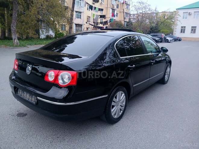Volkswagen Passat-8