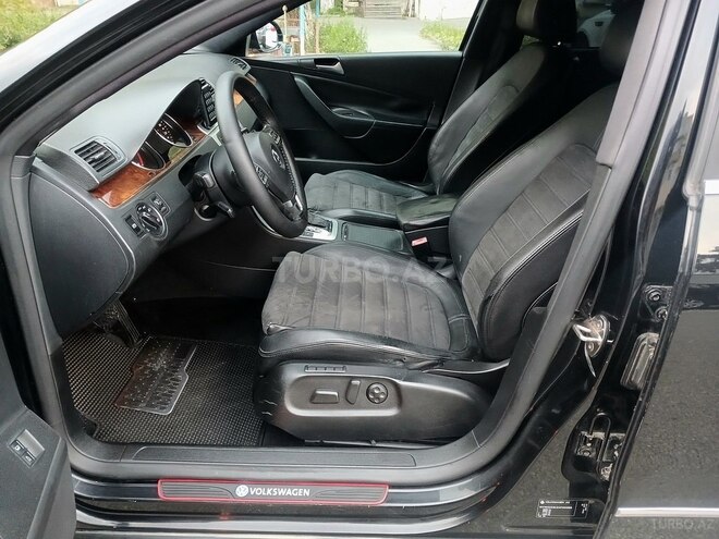 Volkswagen Passat-16