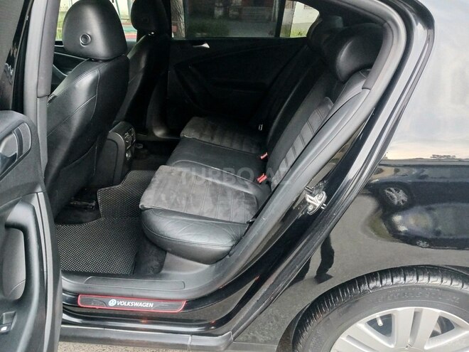 Volkswagen Passat-18