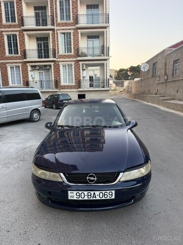 Opel Vectra-1