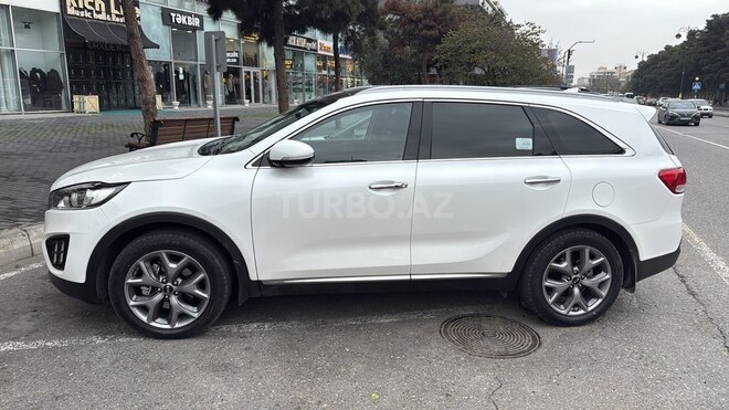 Kia Sorento-2