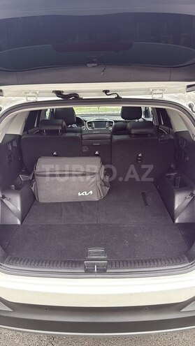 Kia Sorento-8