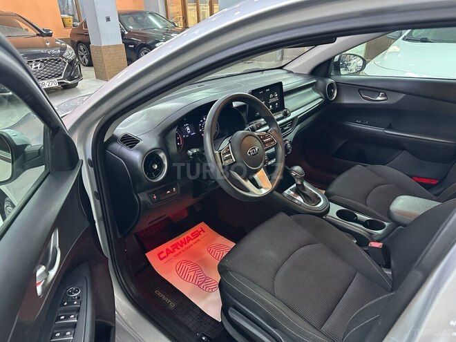 Kia Forte-12