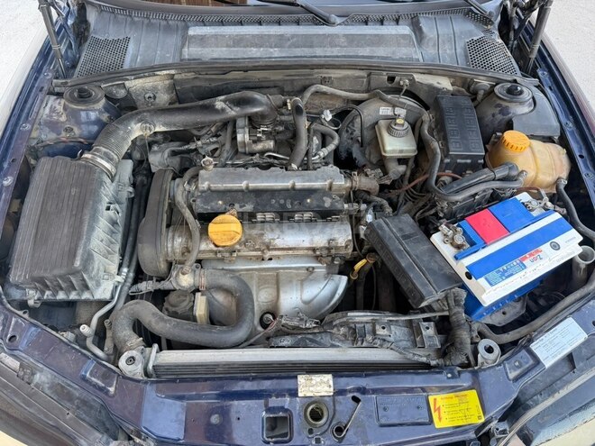 Opel Vectra-8