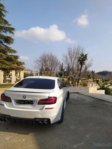 BMW 520-2