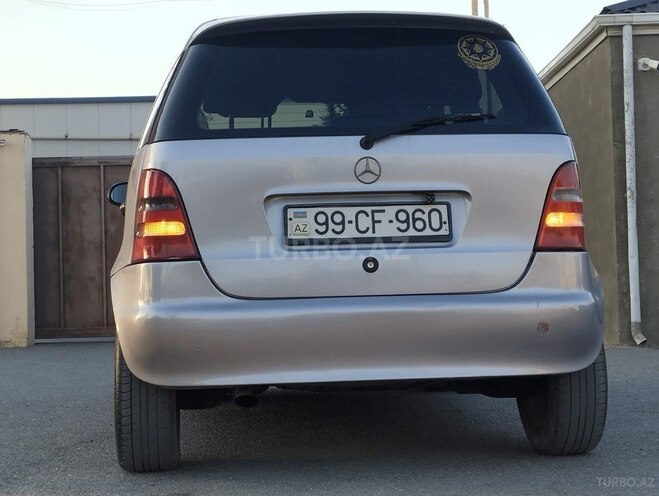 Mercedes A 140-10
