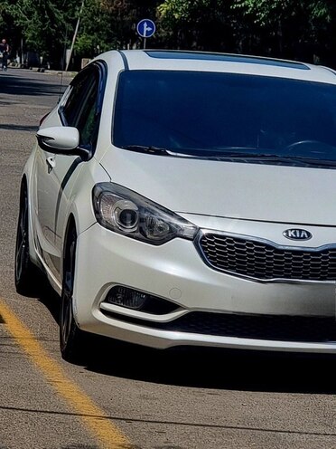 Kia Cerato-6