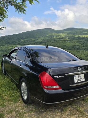 Nissan Teana-6