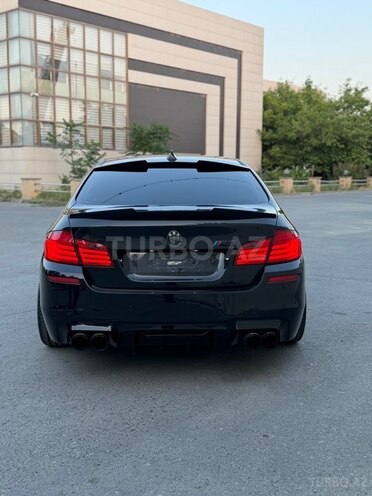 BMW 528-8