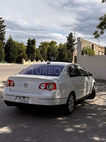 Volkswagen Passat-3