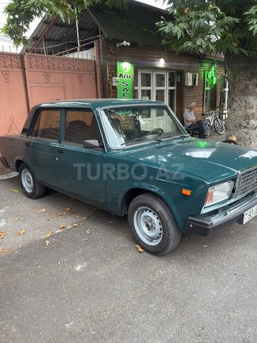 LADA (VAZ) 2107-4