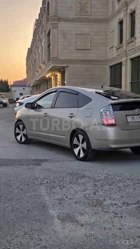 Toyota Prius-9