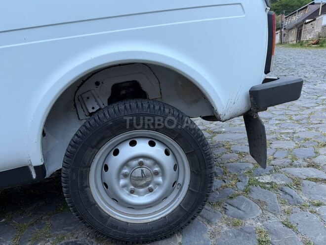 LADA (VAZ) Niva-5