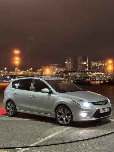 Hyundai i30-8