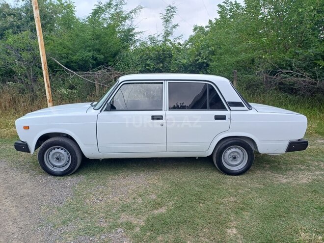 LADA (VAZ) 2107-3