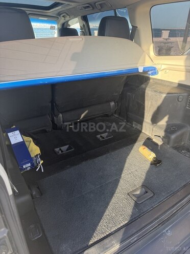 Mitsubishi Pajero-9