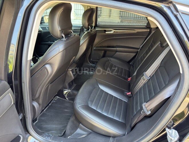 Ford Fusion (North America)-5
