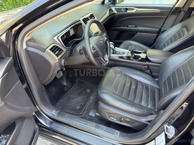 Ford Fusion (North America)-8