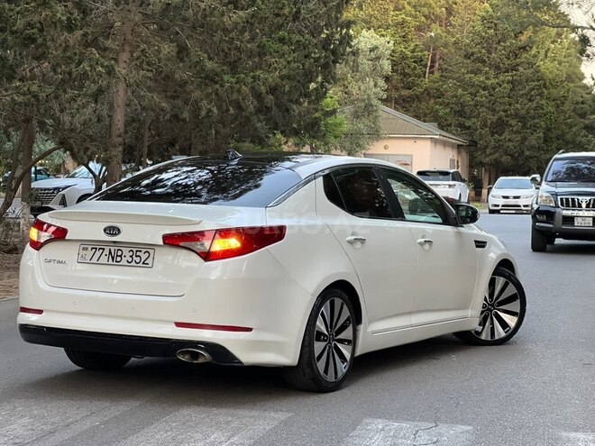Kia Optima-5