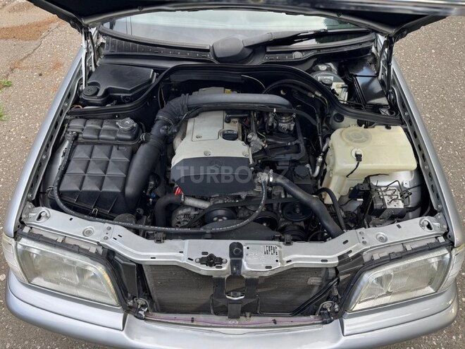 Mercedes C 180-9