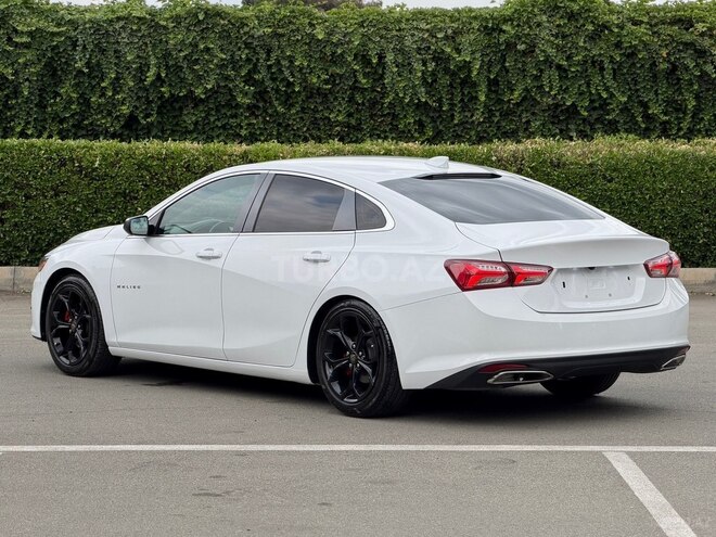 Chevrolet Malibu-9