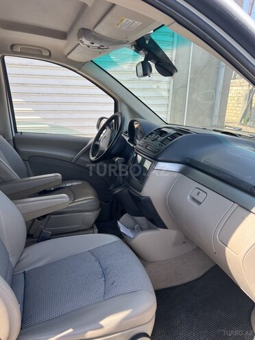 Mercedes Viano-4
