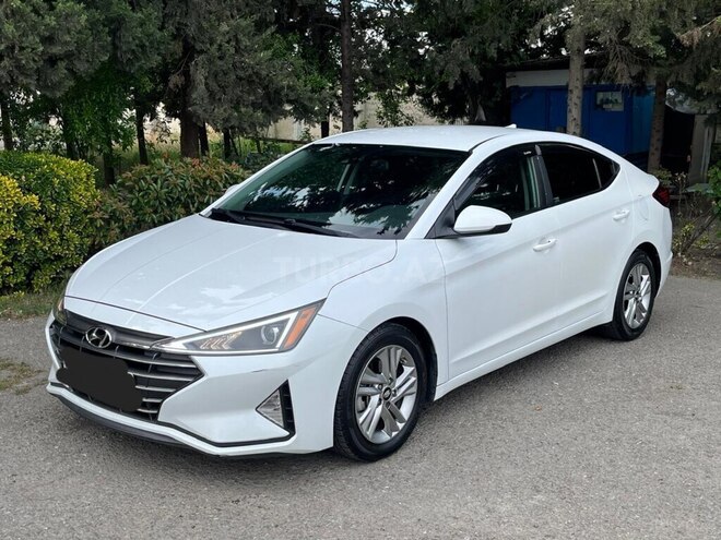 Hyundai Elantra-7