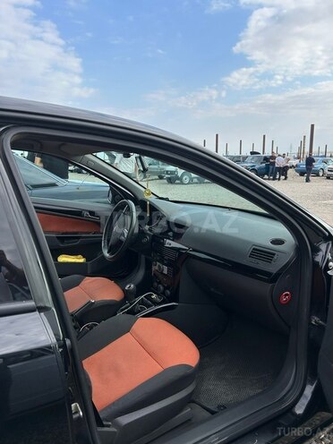 Opel Astra-13