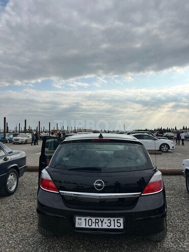 Opel Astra-10